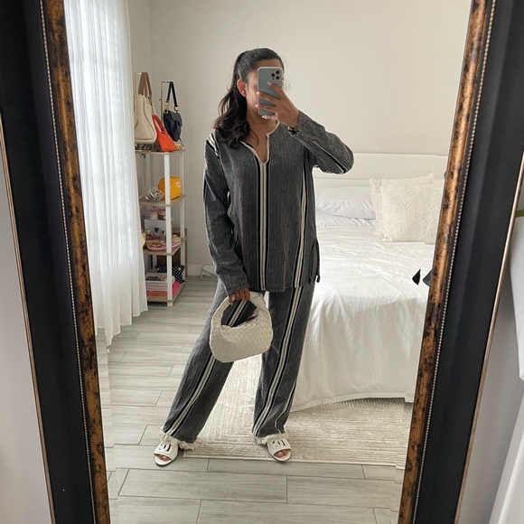 Zara Pants - ZARA Striped Black and White Pant Set